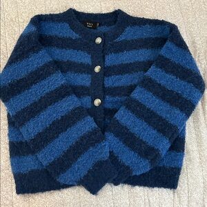 Vici Blue Striped Sweater
